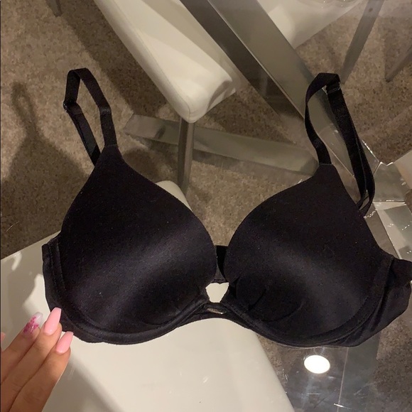 Victoria's Secret Other - Victoria Secret Bra 32c